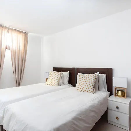 Apartament Ocean Vista Terrace Duplex, Heated Pool, Sleep 6 Playa Paraiso (Tenerife)